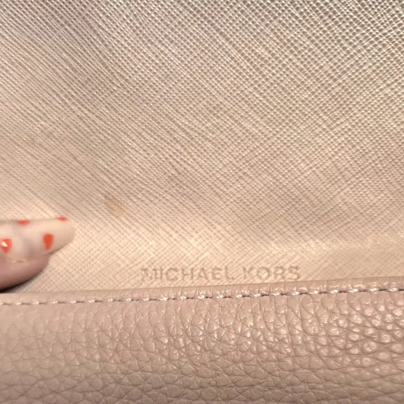 💥FINAL PRICE DROP💥💫Vintage Michael Kors "Continental" Pink Wallet💫 - Picture 4 of 4